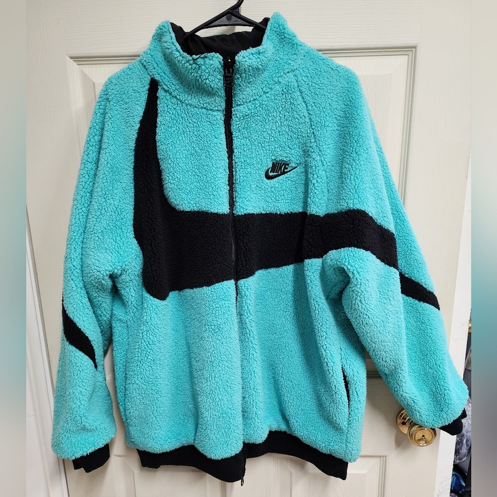 Nike reversible fleece in teal XL